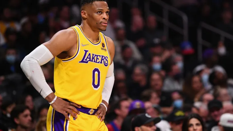 Lo&scaron;a noć za NBA zvijezdu: Suparnik ga osramotio driblingom, a on mu postavio nogu!