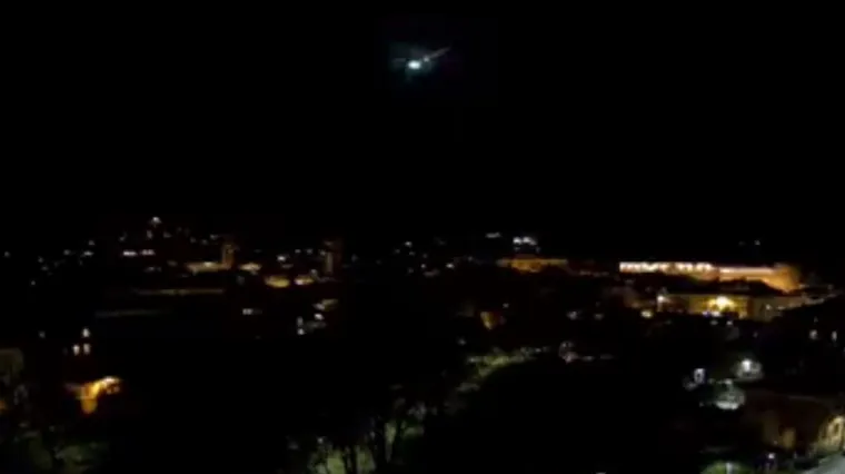 VIDEO Vatrena kugla na nebu iznad Hrvatske: Meteor sjajniji od Mjeseca bio je vidljiv s vi&scaron;e lokacija