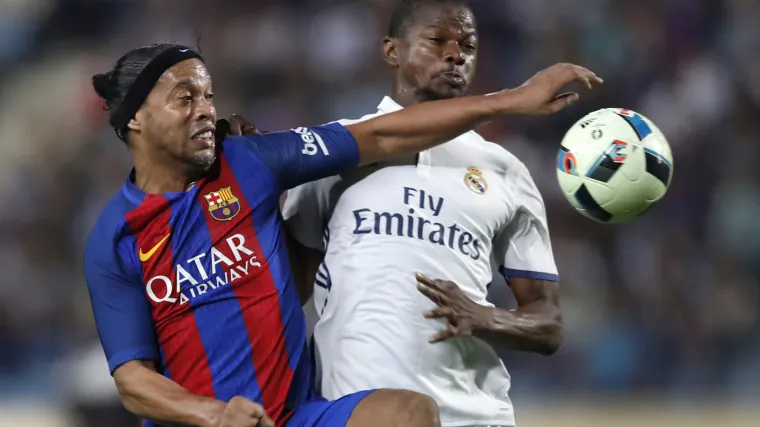 Ronaldinho u svom stilu: Prisjetite se njegovog spektakularnog posljednjeg pogotka u dresu Barcelone