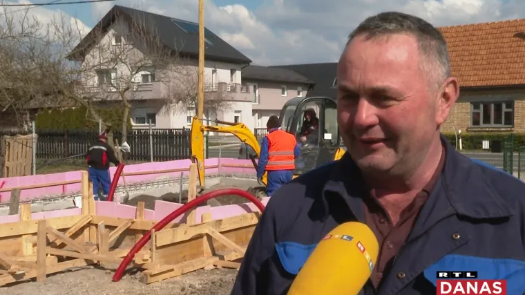 RTL provjerio kako ide obnova na Banovini - do kraja tjedna trebale bi se graditi 34 kuće: 'Konačno da izađem iz vlage'