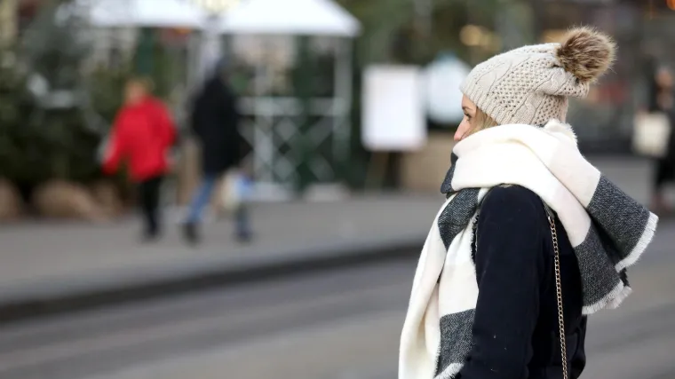 Ne zaboravite na zimske jakne: Čeka nas uglavnom vedar, mjestimično oblačan, ali i vrlo hladan dan