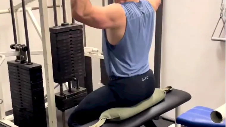 Cro Cop i njegov sin razvaljuju u teretani, pogledajte kako su nadjačali profesionalne borce