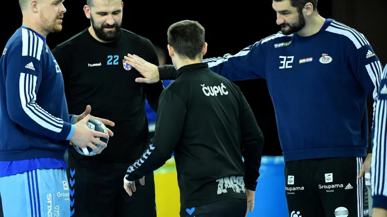 Biv&scaron;i hrvatski reprezentativac bacio dvoranu u trans: 'Mirko, Mirko' orilo se arenom