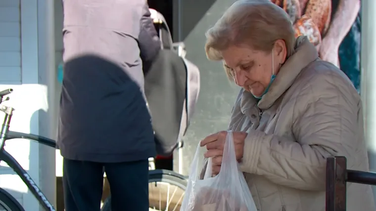 Stižu vaučeri za umirovljenike: Tko će, kada i koliko dobiti?