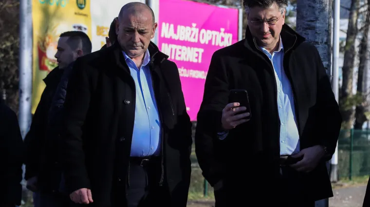 Tomo Medved o bespilotnoj letjelici: 'Njeno iskapanje nije nimalo lako, ima 14 metara i u cijelost je u zemlji'