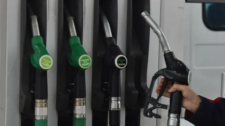Novo divljanje cijena goriva, objavljeni neslužbeni podaci: Spremnik benzina skuplji 41 kn, a dizela čak 70 kn!