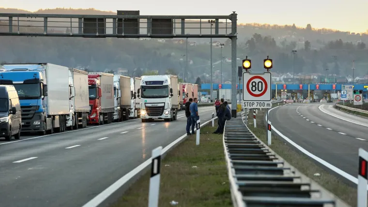 Lančani rast cijena: Zbog nikad skupljeg goriva teretni prijevoz poskupljuje 25 posto. 'Svi znamo &scaron;to to znači za trgovinu'