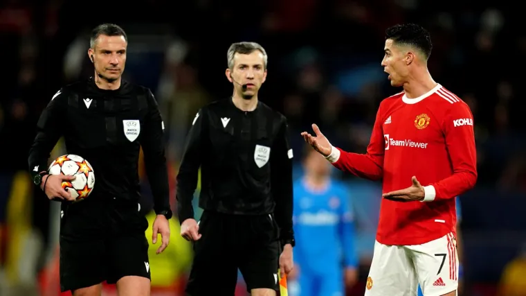 Svi pričaju o nevjerojatno lo&scaron;oj utakmici Ronalda: Bez udarca u okvir, poludio na suca, nije ni trčao...