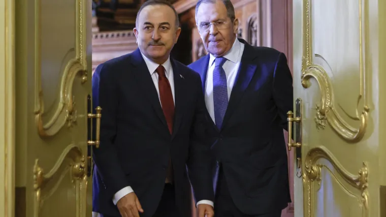 Objavljeni detalji razgovora turskog i ruskog ministra vanjskih poslova. Erdogan će uskoro nazvati Putina oko Ukrajine