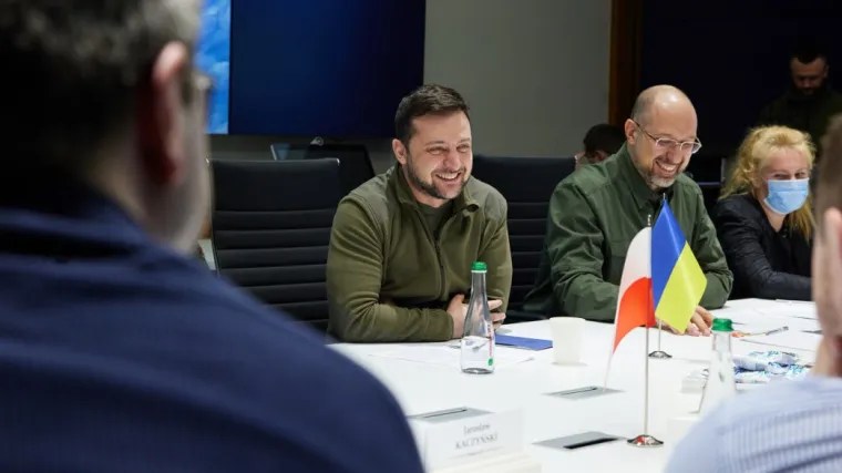 Zelenski proglasio minutu &scaron;utnje na nacionalnoj razini. 'Svaki dan u 9 sati ujutro'. Ponovno se obratio Ukrajincima