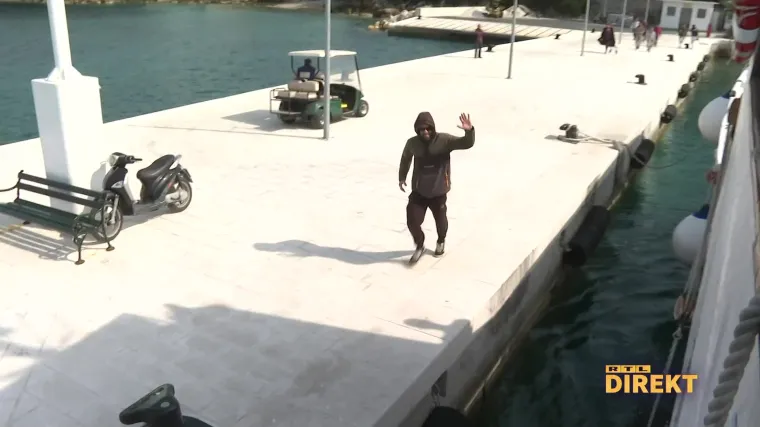 Direkt je na Koločepu provjerio fenomen - novu rivu im dovr&scaron;ili prije roka! Ali i dalje čekaju na jednu obećanu stvar