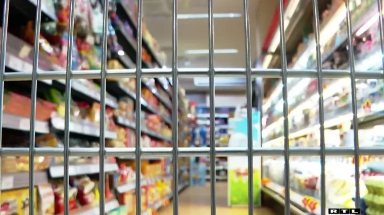 Zbog rata u Ukrajini, kod nas navalili kupovati zalihe, tro&scaron;e 160 milijuna kn tjedno vi&scaron;e, a time sami sebe zakopavamo