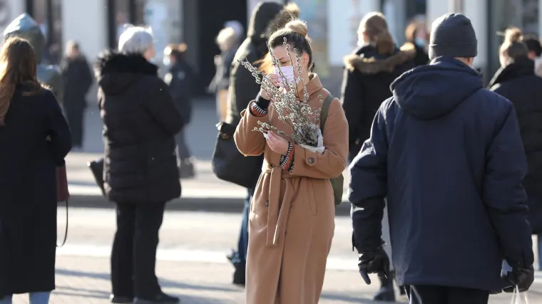 'Pandemija COVID-a nije ni blizu gotova. Tek smo na sredini...' WHO upozorava skok broja zaraženih &scaron;irom svijeta