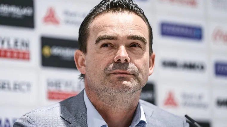 Legendarni nizozemski napadač na&scaron;ao je novi posao: Do pozicije direktora nedugo seks skandala