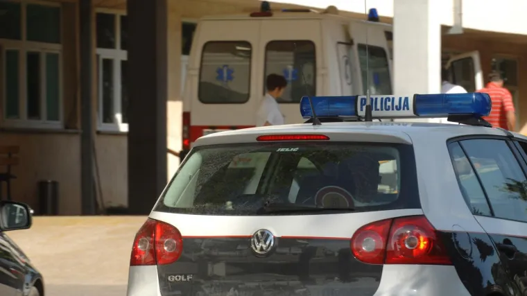 U Prijedoru na putu do posla ubijen policijski dužnosnik: Napadač mu je pucao u leđa, policija blokirala grad