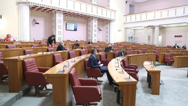 U Saboru od sutra gotovo pa staro normalno, od mjera ostale samo maske: 'Postoje pravila igre i tih pravila ćemo se držati'