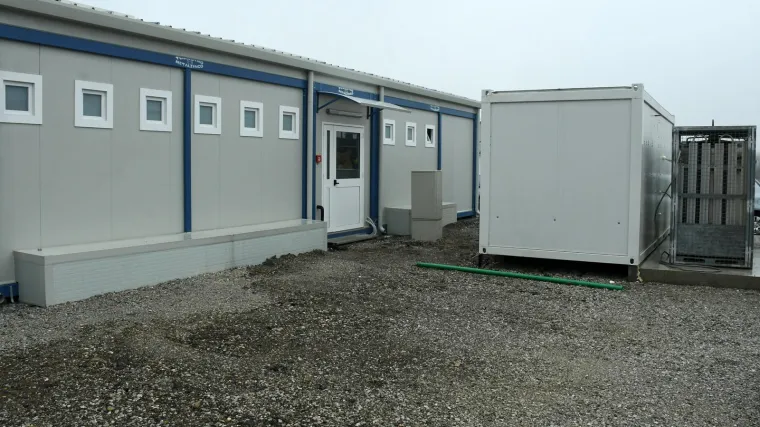 Zatvoreno kontejnersko naselje: Dio korisnika vratio se svojim domovima, a dio je razmješten dalje