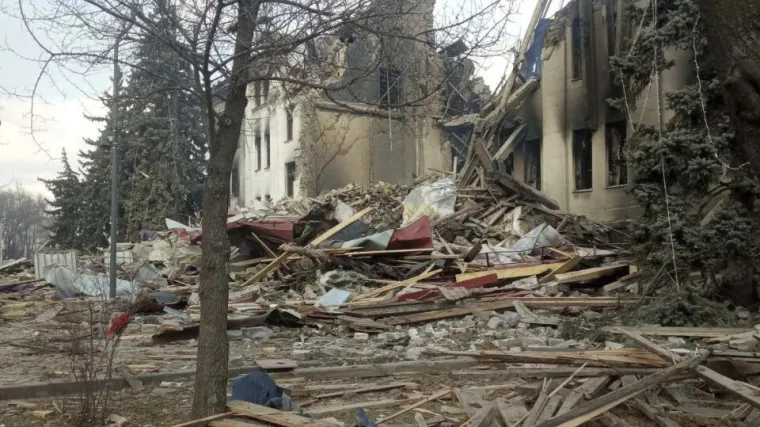 Ispovijest Ukrajinaca iz mariupoljskog kazali&scaron;ta: 'Pala je granata, petogodi&scaron;nje dijete je vri&scaron;talo 'ne želim umrijeti''