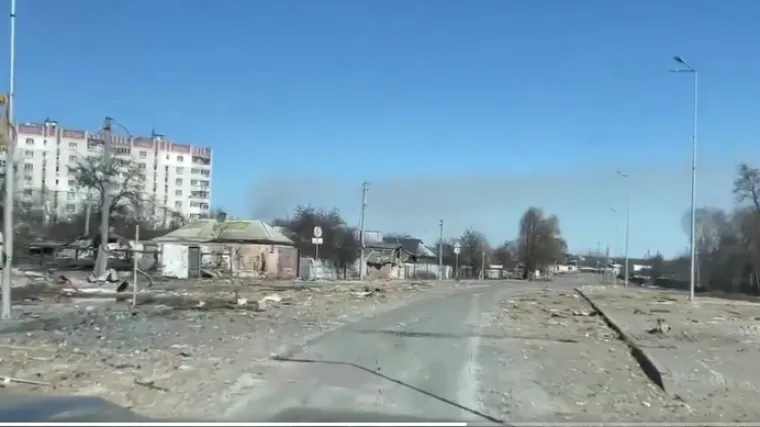 'Ovo je pokolj. Gradsko groblje vi&scaron;e ne može podnijeti toliki broj mrtvih'. Gradonačelnik Černihiva objavio snimku grada