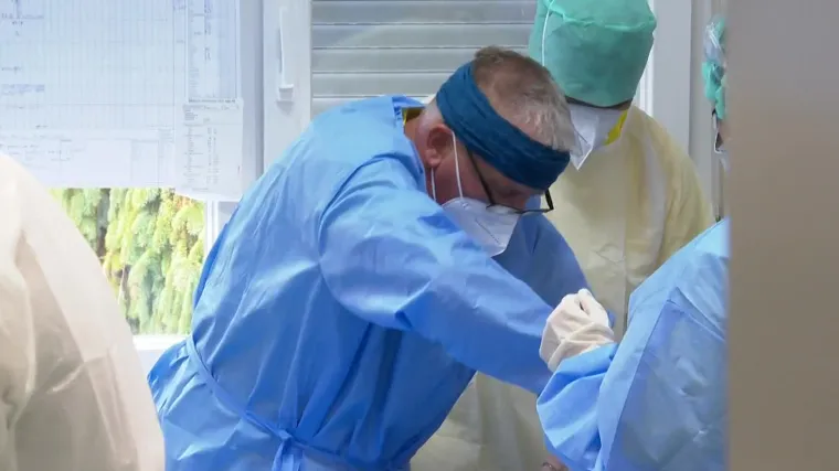 Stožer objavio: 2061 novi slučaj zaraze, preminulo devet osoba