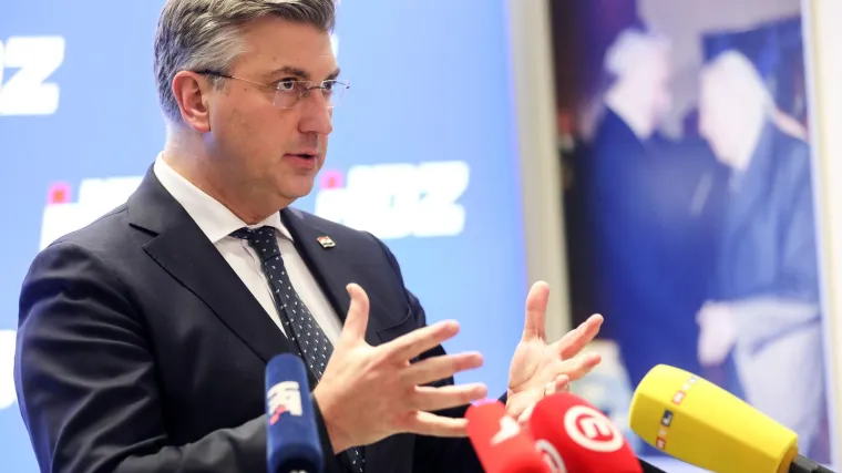 Plenković: 'Hrvati u BiH su na pravoj strani povijesti, osuđuju rusku agresiju'