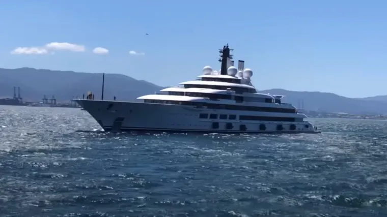 Je li &Scaron;eherezada, vrijedna 700 milijuna dolara, Putinova jahta: 'Posada koju su činili Rusi naglo je izmijenjena'