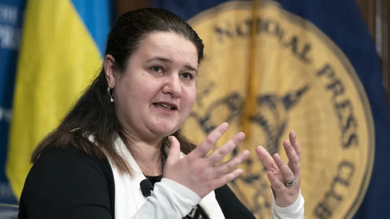 'Bit će mu te&scaron;ko voditi državu iz Haaga': Ukrajinska veleposlanica u SAD-u nazvala je Putina ratnim zločincem