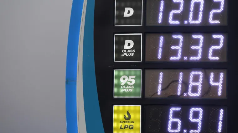 Kupili ste dizela&scaron;a kako biste u&scaron;tedjeli na gorivu, no cijene dizela će nastaviti divljati, a prijeti i nesta&scaron;ica