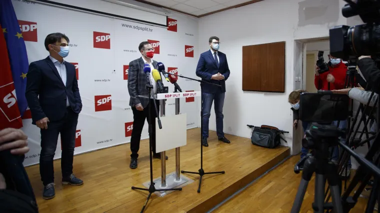 SDP prozvao 'serijsko' povećanje broja branitelja: 'Dajte taj status i studentima kod kojih je pao dron'