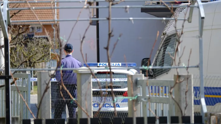 Mu&scaron;karca, koji je u Dubravi pucao u biv&scaron;u suprugu, prijavili za poku&scaron;aj te&scaron;kog ubojstva