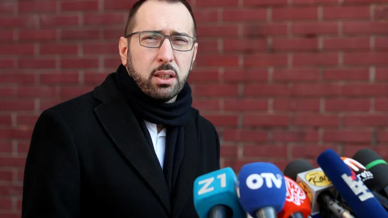 Toma&scaron;ević o otkazima u Holdingu: 'Na tom popisu nema čistačica ni za&scaron;titara. Utvrđuje se vi&scaron;ak'