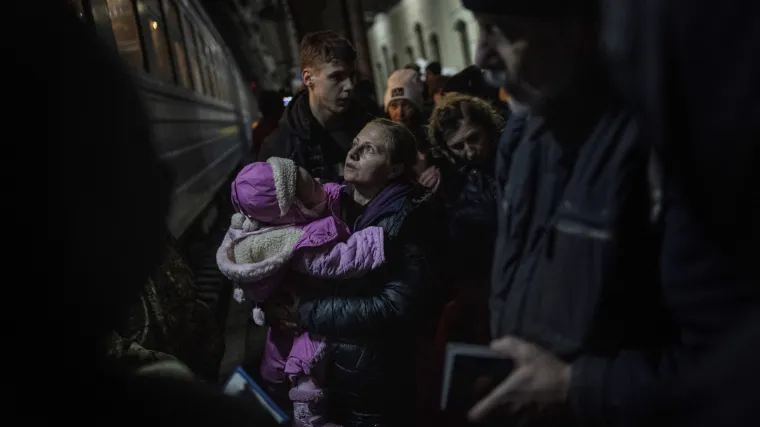 Ukrajinske izbjeglice su savr&scaron;ena meta za trgovce ljudima: 'Tražili su lijepe žene. Gledali su nas ljigavo mene i moju kćer'