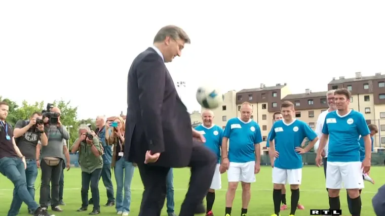 Rekonstrukcija Vlade, premijer prelomio, idu barem 4 ministra. Oko Trami&scaron;ak se spore, a Ćorić kaže: 'Ja sam u formi!'