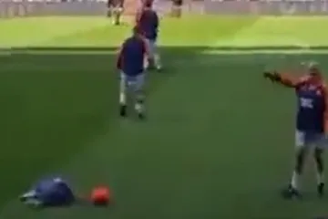 Je li baš skroz prolupao ili? Poznato je zašto je kontroverzni Gascoigne napao dječaka, razlog je čak malo i bizaran