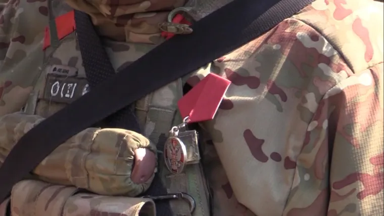 Ruski vojnik: 'Draga, ukrao sam kozmetiku za tebe'; Supruga: 'Sofija će u školu, trebat će je*eni laptop'