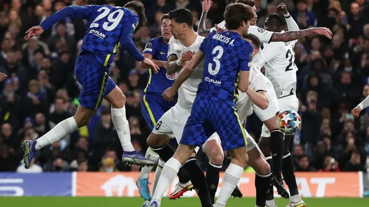 U Premier ligi ponovo dopu&scaron;teno pet izmjena