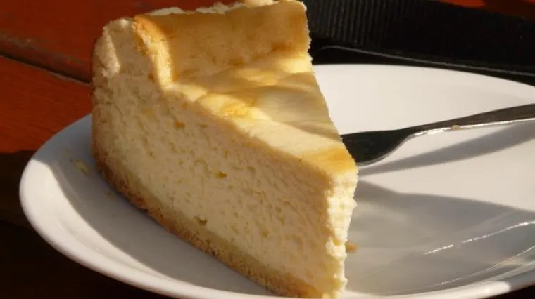 Podloga od keksa za cheesecake s nadjevom prema želji
