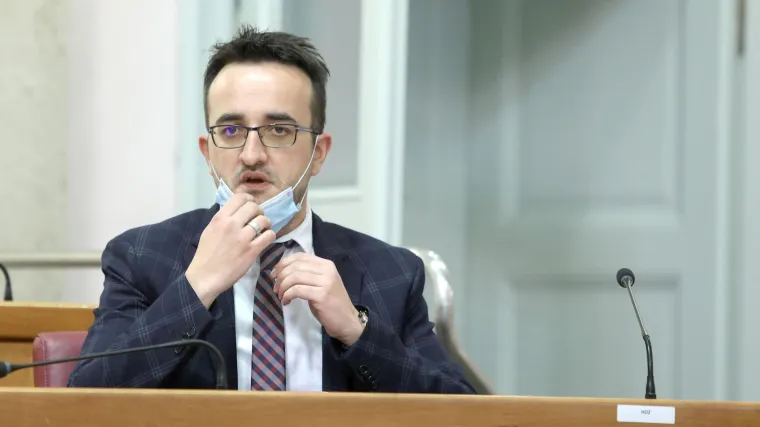 HDZ-ov saborski zastupnik o ostavci splitskog gradonačelnika Puljka: 'U Splitu se radi o opasnom presedanu'
