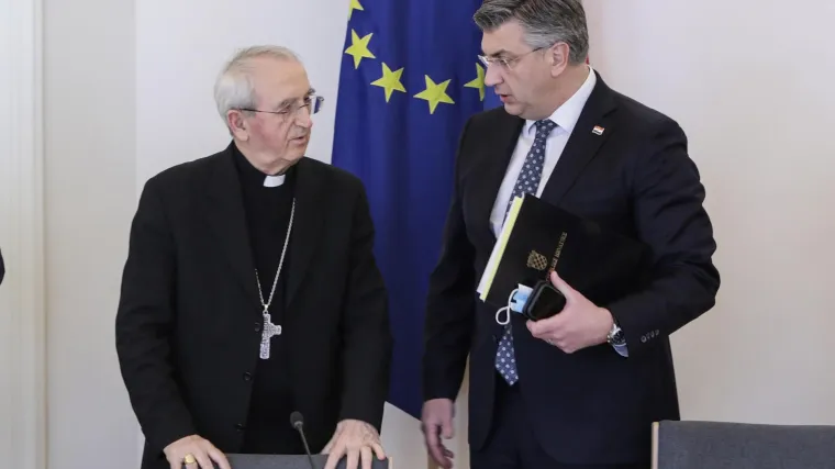 Crkva ipak ne želi Dom županije u Zadru? Nadbiskup navodno pisao premijeru, odustao zbog bunta građana
