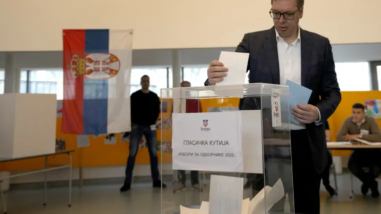 Počeli izbori u Srbiji, ankete daju prednostu Vučiću: Oporba najvi&scaron;e &scaron;anse ima vlast 'preoteti' u glavnog gradu