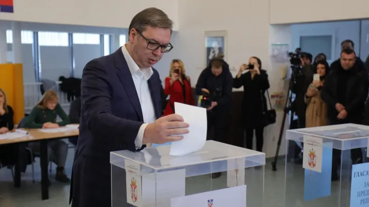 Ogromna izlaznost na izborima u Srbiji, no prvi rezultati tek sutra: 'To je zločin protiv demokracije'