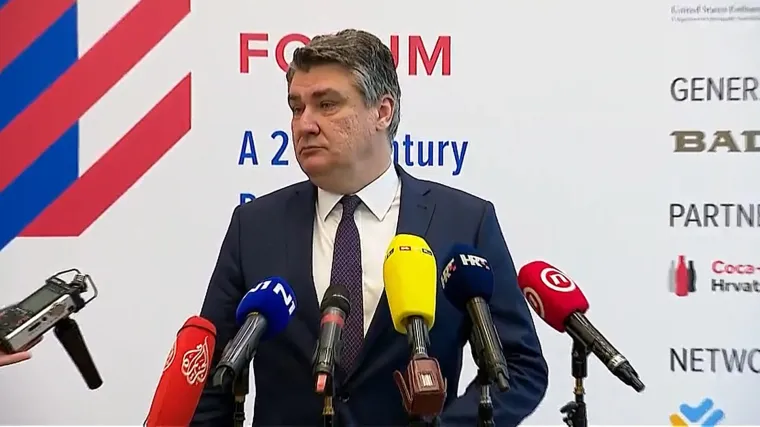 Milanović o pokolju civila u Ukrajini: 'Ne znam ni&scaron;ta o tome.' O dronu u Zagrebu: 'Znam &scaron;to se dogodilo. Ali &scaron;utim'