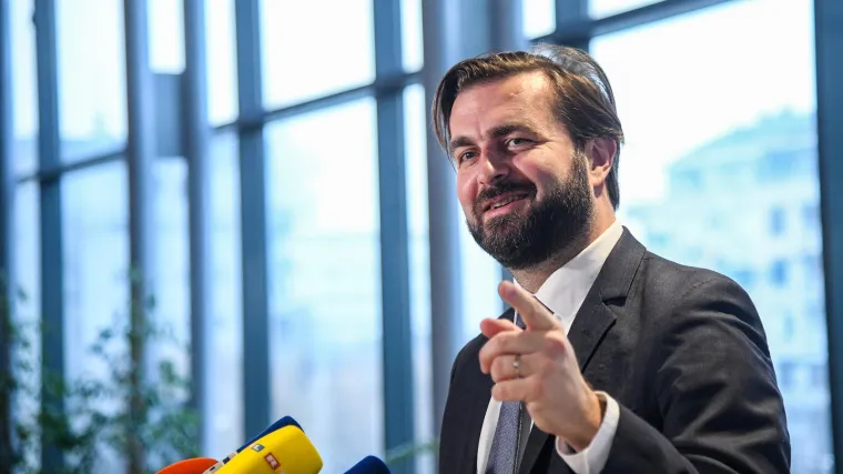 Ministar Ćorić otkrio nove cijene goriva: 'Kako danas stvari stoje, imat ćemo i daljnje pojeftinjenje'