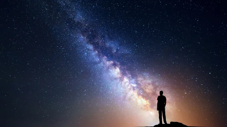 Neobičan svjetleći objekt snimljen iznad Koprivnice: Ljudi pomislili da je NLO, a astronomi su sve objasnili