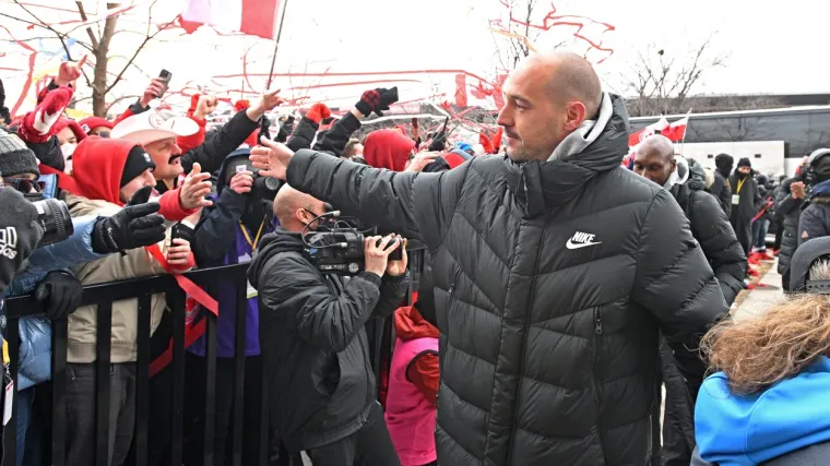 Zvezda&scaron; iz Knina na vratima Kanade žestoko odgovorio Hrvatima: 'Takva doza primitivizma, mnogo govori o njima'