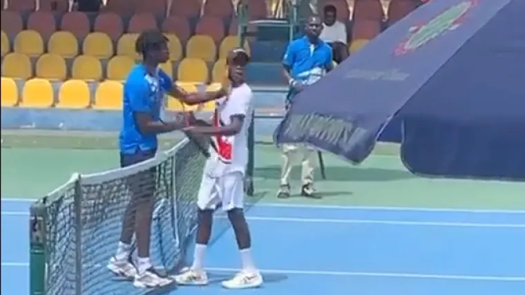 Bio je favorit za osvajanje turnira, izgubio u prvom kolu pa o&scaron;amario protivnika: Nastao je totalni kaos