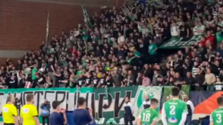 Pogledajte u kakvoj je atmosferi igrao Nexe u Makedoniji: Korteo, zastave, skandiranje...