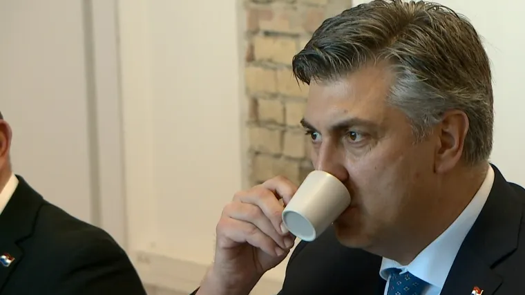 Tko nakon Uskrsa 'leti' iz Vlade? Plenković o rekonstrukciji i dalje &scaron;uti: 'Zabavljam se'