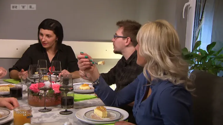 Zanimljiv izbor namirnica za večeru: Glavno jelo je čak sadržavalo afrodizijak