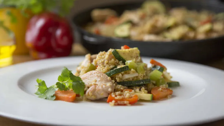 Kako se priprema salata od bulgura i piletine?